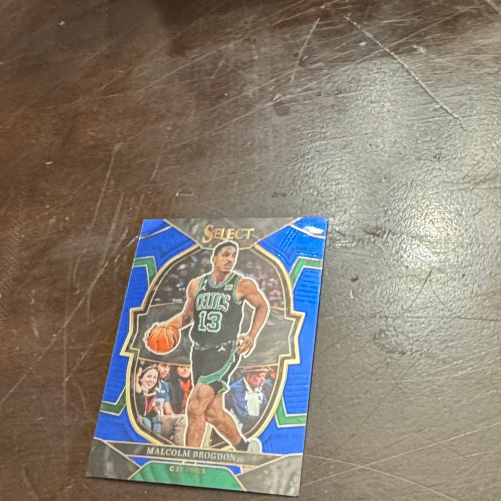 Select Malcolm Brogdon Basketball Card